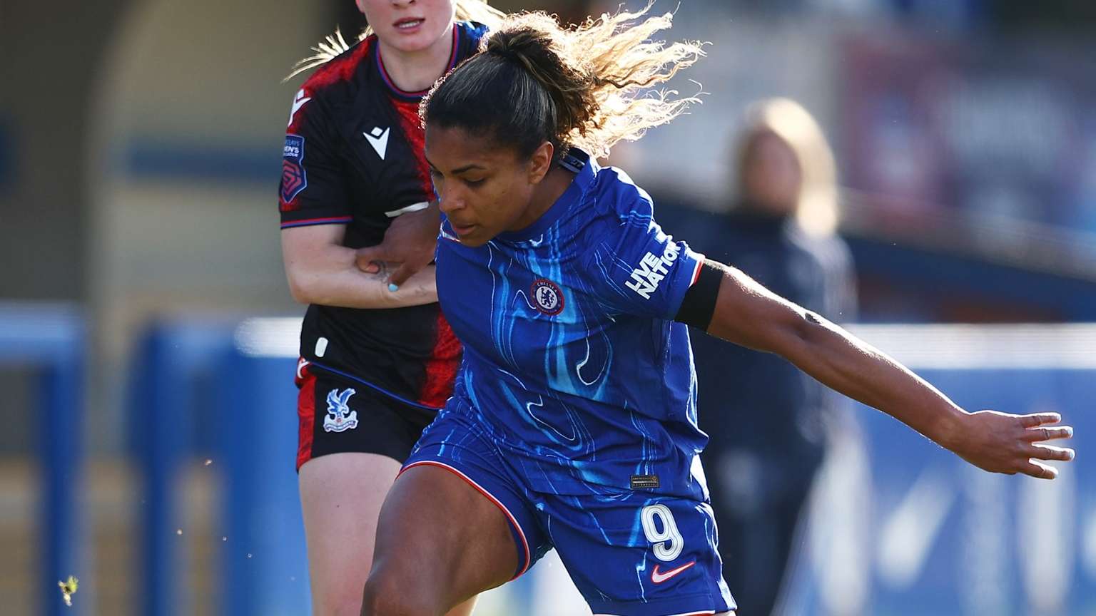 严峻的竞争 严峻的竞争